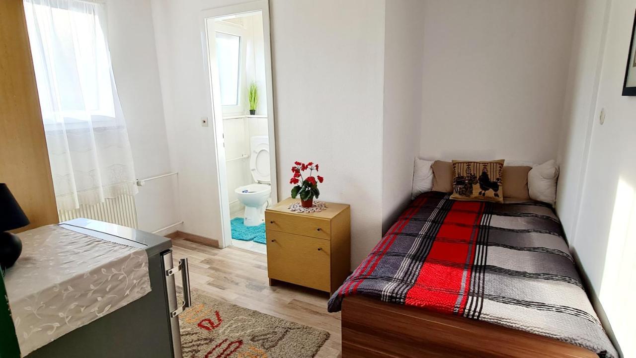 Pension Transilvania Immendingen ภายนอก รูปภาพ